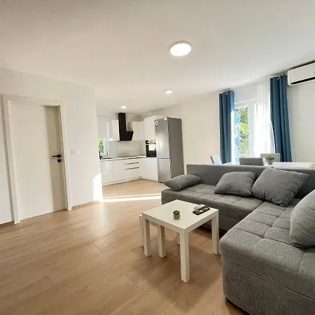 Porec, Spadici, Brand New Apartament *